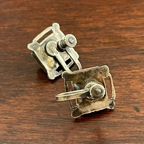 Art deco style glass chrysoprase solid silver screw back earrings - Picture 7 of 8